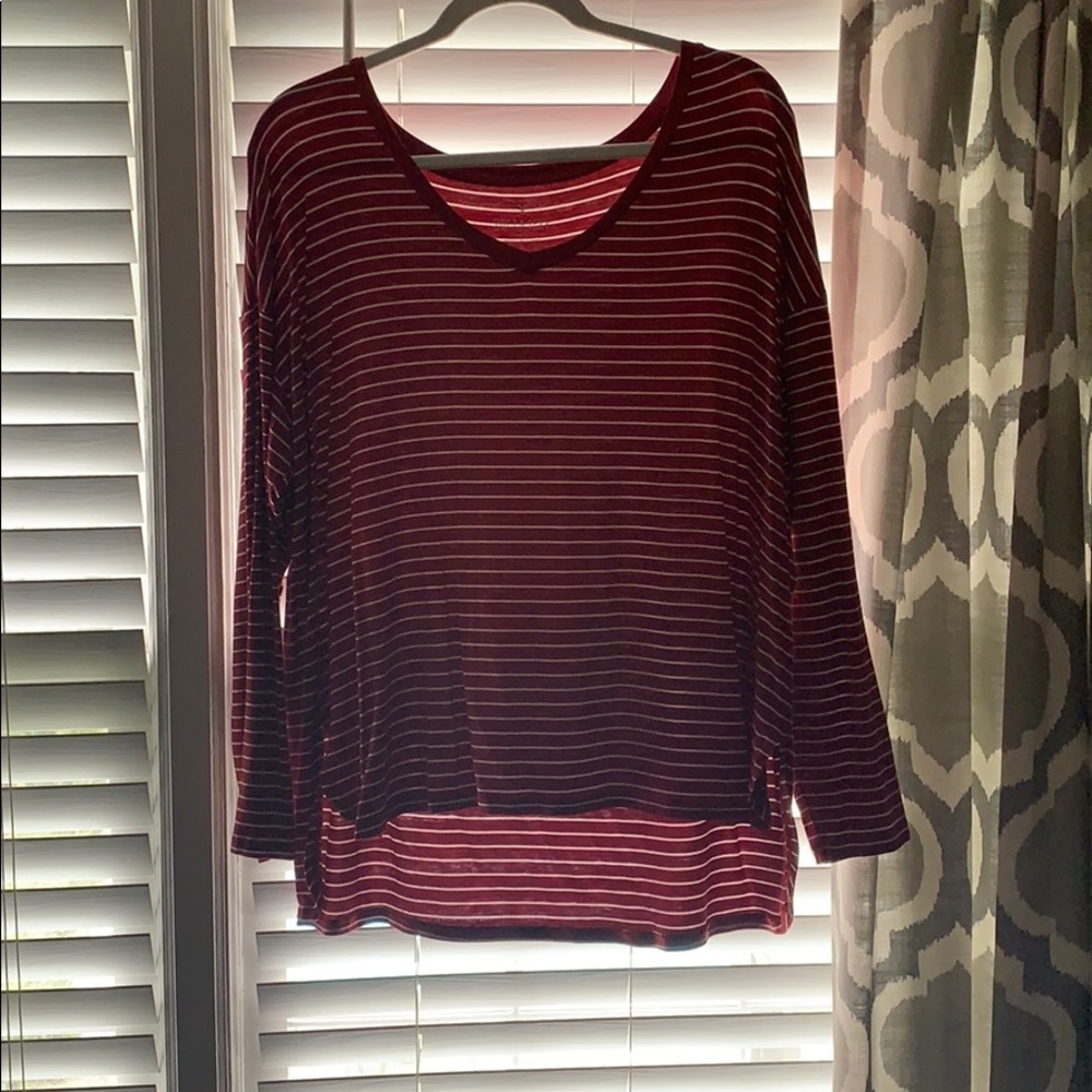 American Eagle shirt